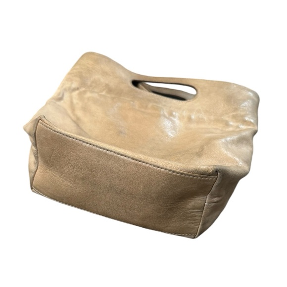 Marie Turnor The Emporte Small - Picture 3 of 10